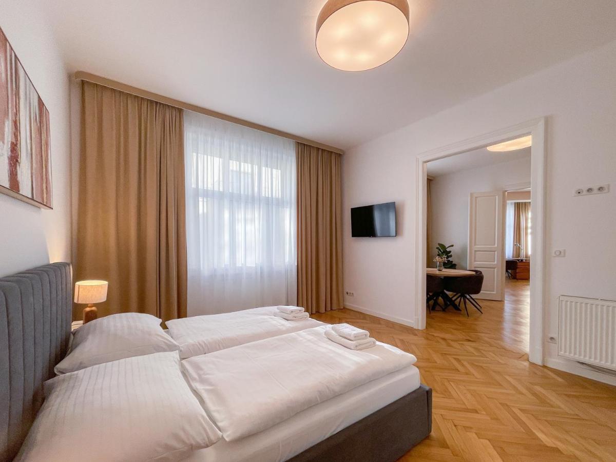 Elysian Apartment Pressburg Exterior foto